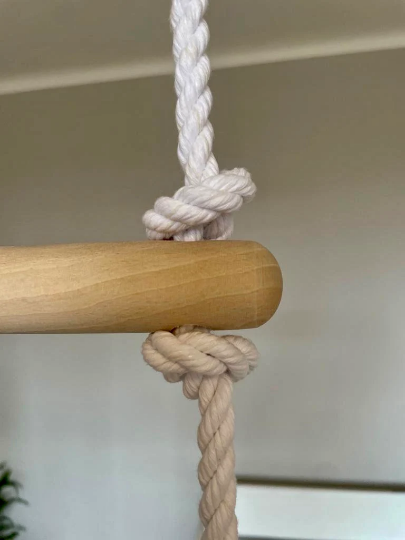 Rope ladder